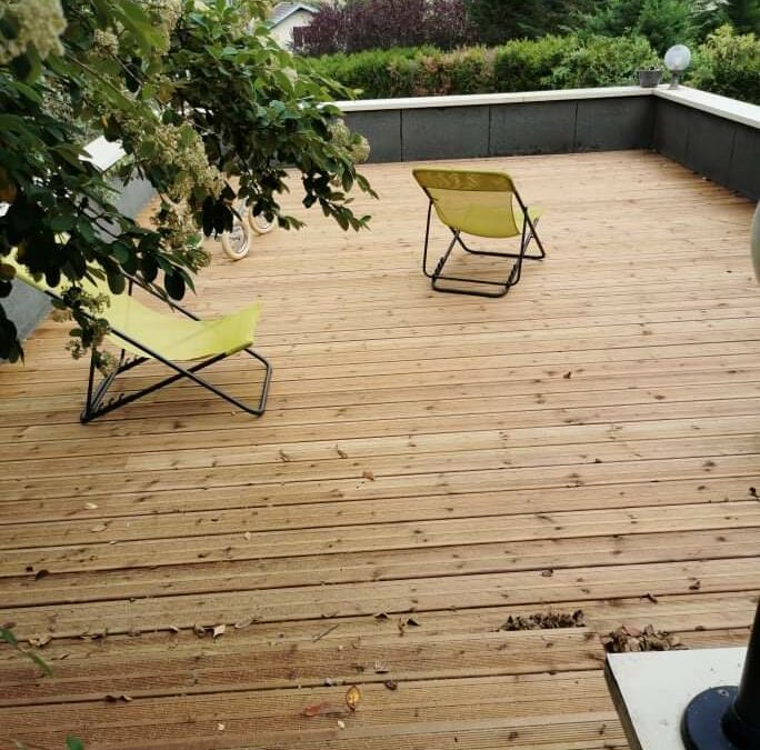 Conception d'une terrasse en bois: Brise vue en bois pour balcon ou  terrasse