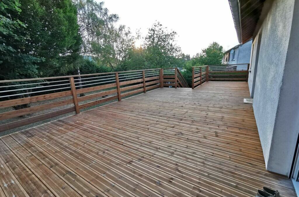 Terrasse bois dans les Vosges : un lieu chaleureux